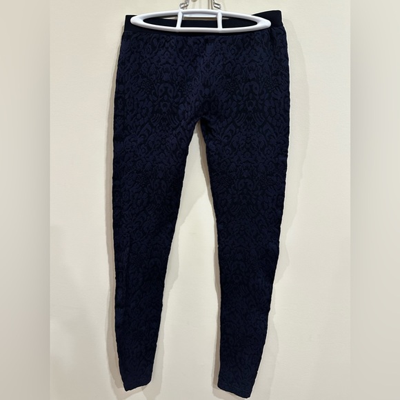 ⭐️ 2/$8 - Floralish Tights ⭐️ - Picture 2 of 6